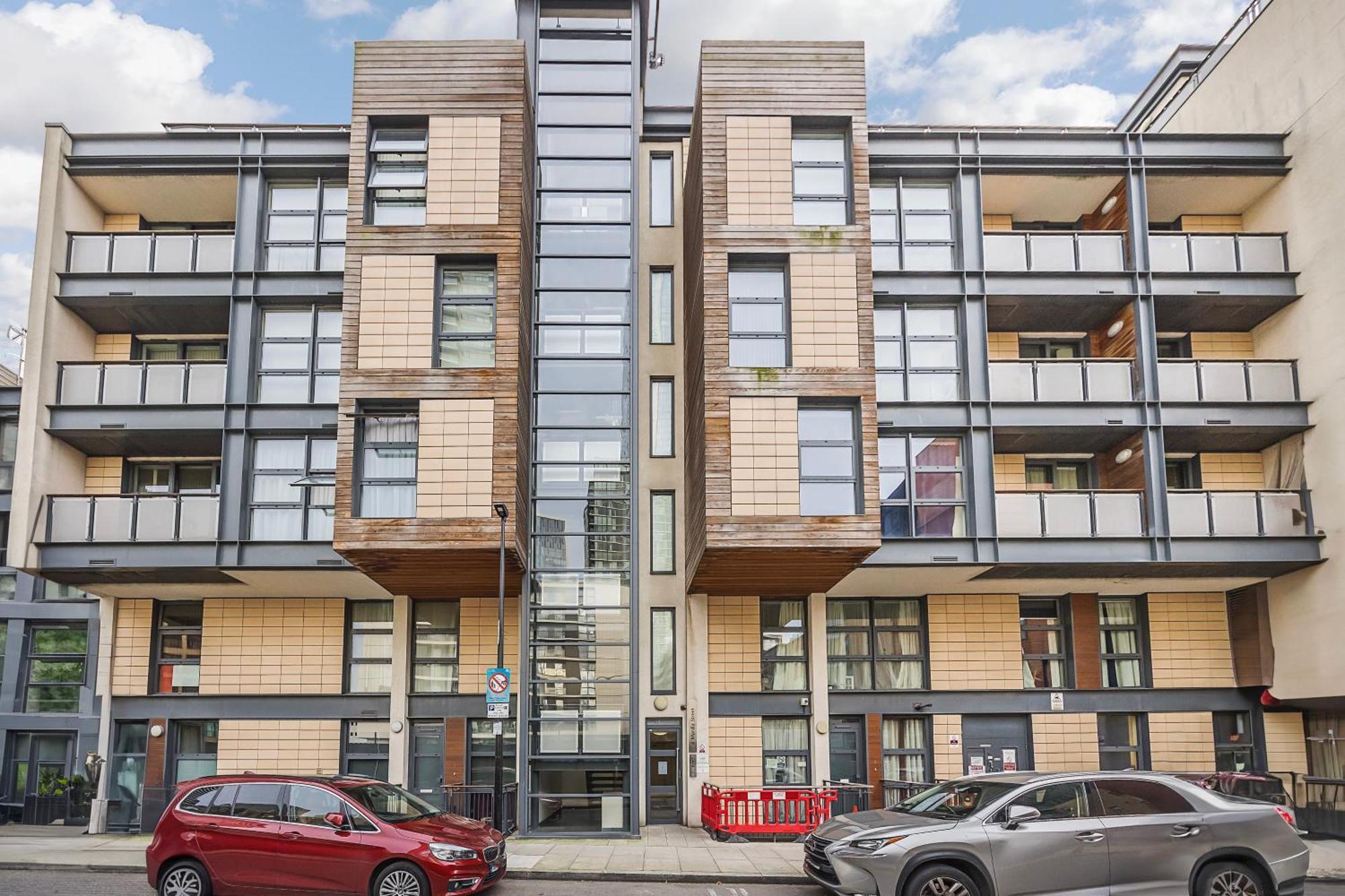 The Canary Hub London Bagian luar foto